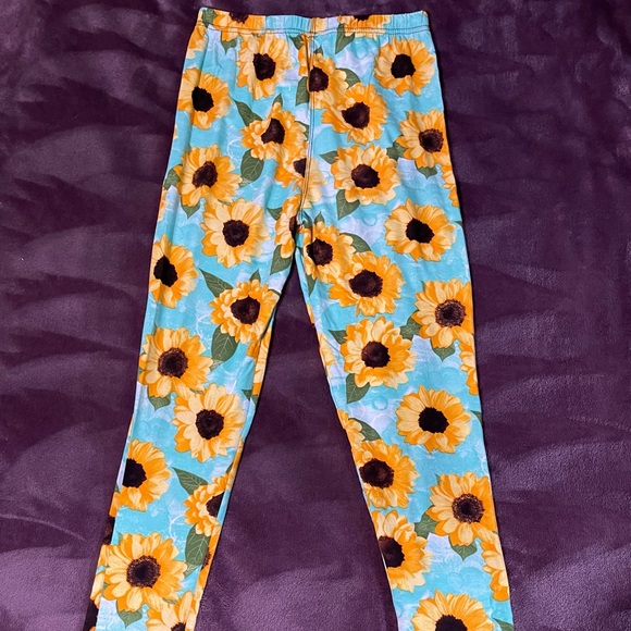 Sunflower Leggings (OS Fits women's size 3-14) - Picture 2 of 5